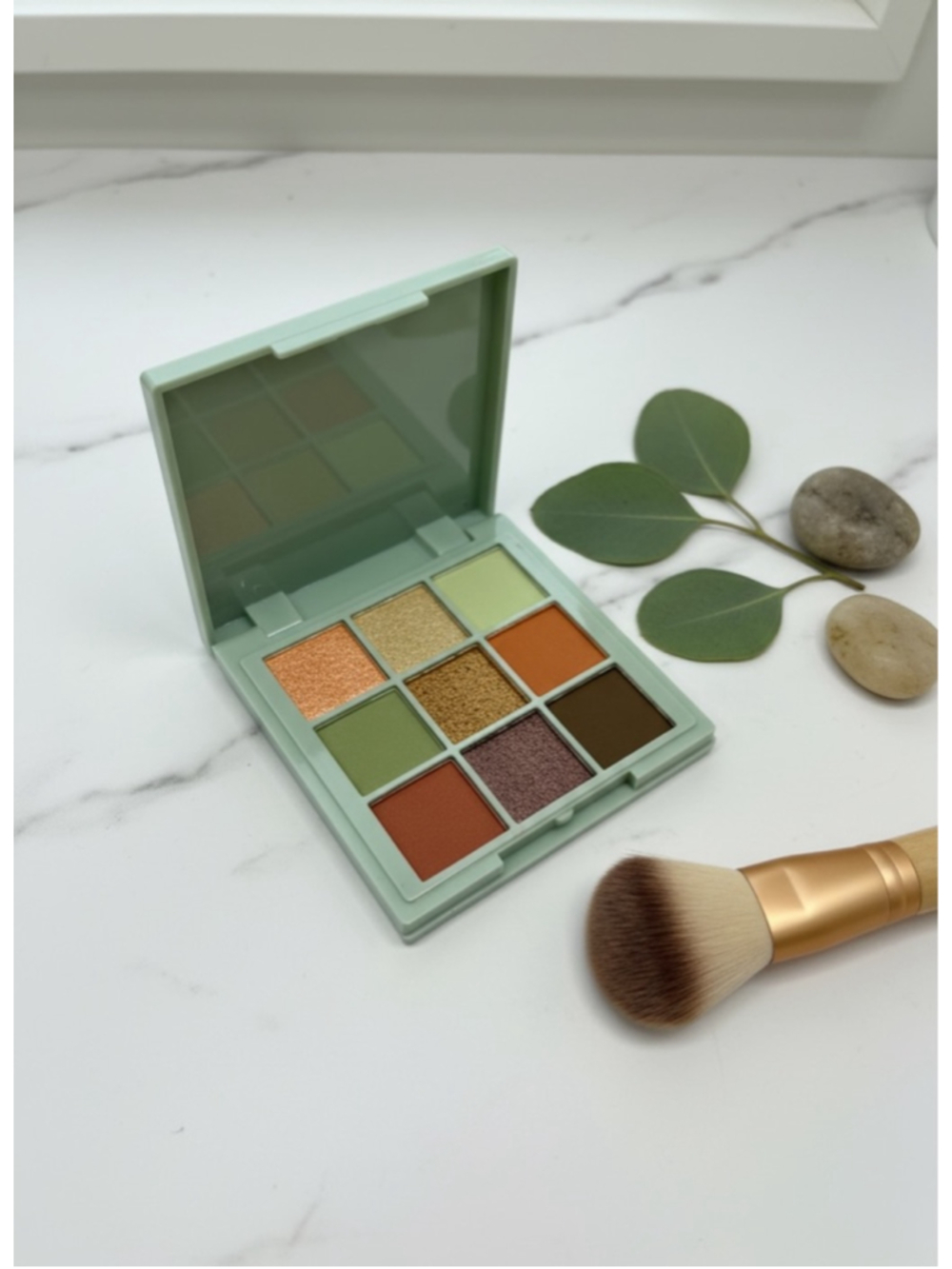 Glowcore Mystic Earth Eyeshadow Palette 9 Pan Green Neutral Shimmer Matte New